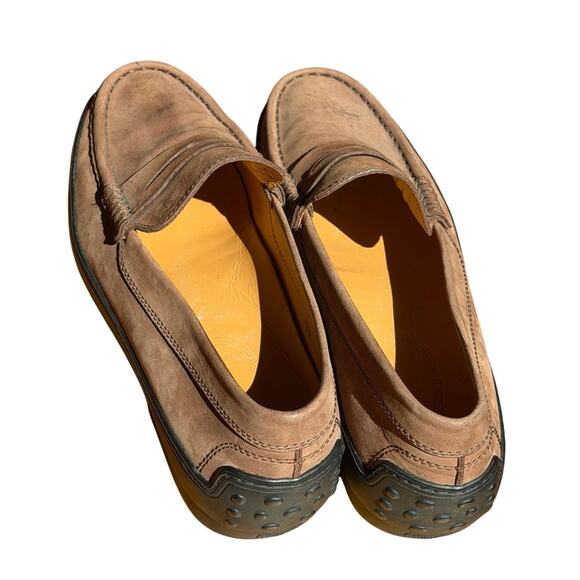 Tod\'s Brown Suede Diver Loafers